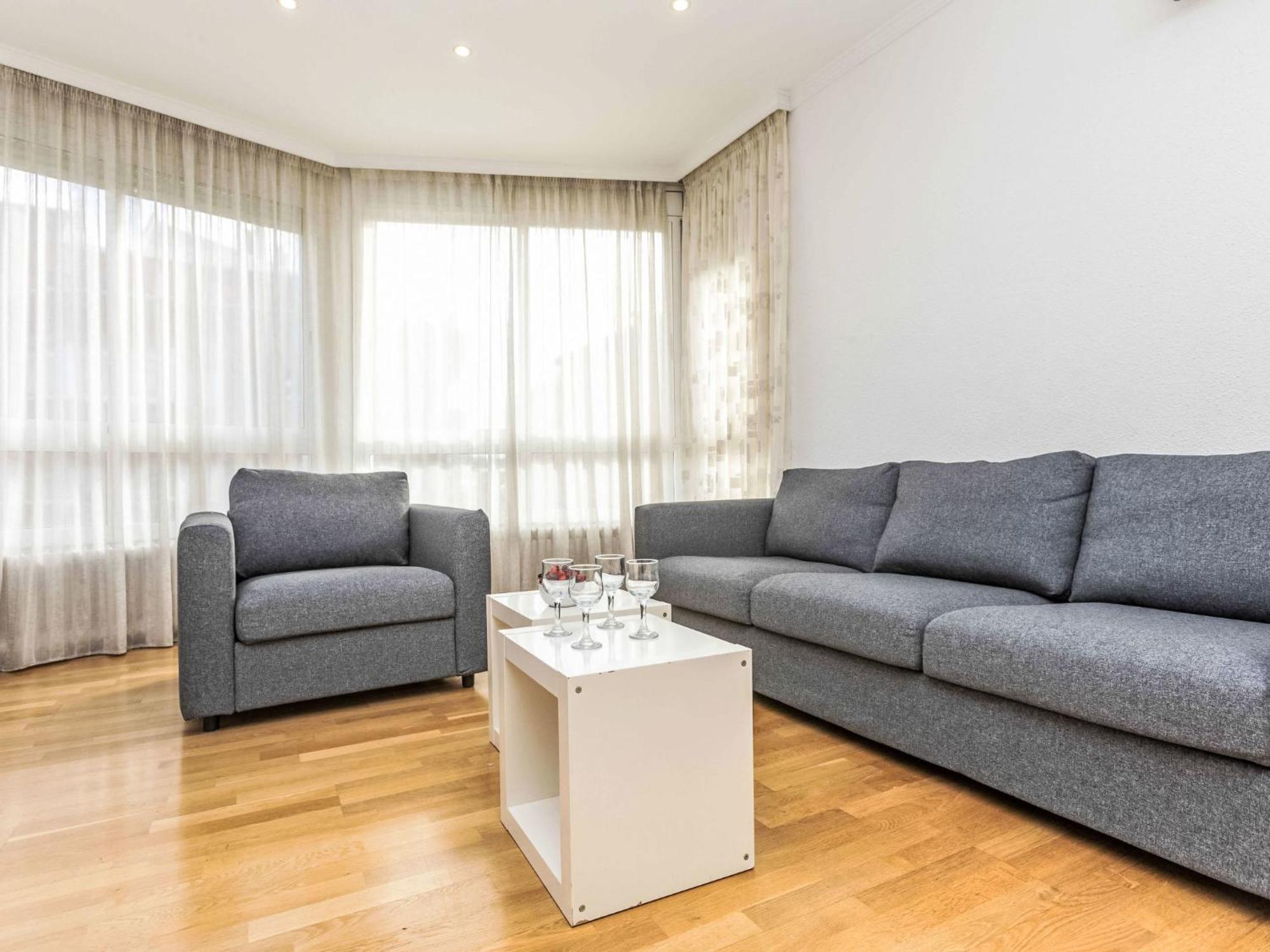 ברצלונה Apartment Sants-Les Corts Galileu By Interhome מראה חיצוני תמונה