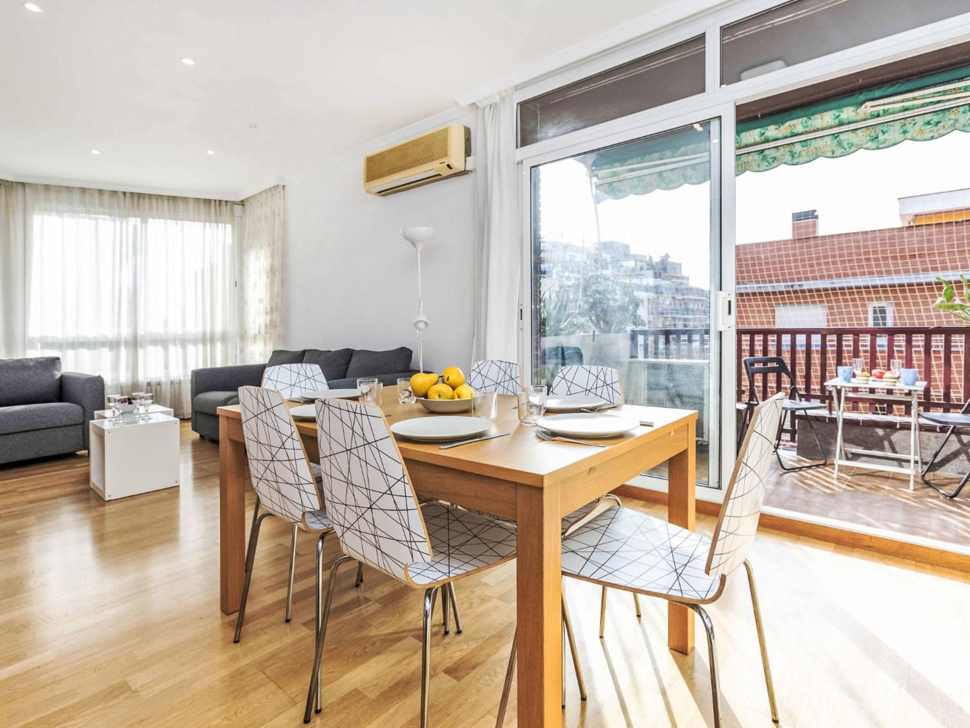 ברצלונה Apartment Sants-Les Corts Galileu By Interhome מראה חיצוני תמונה