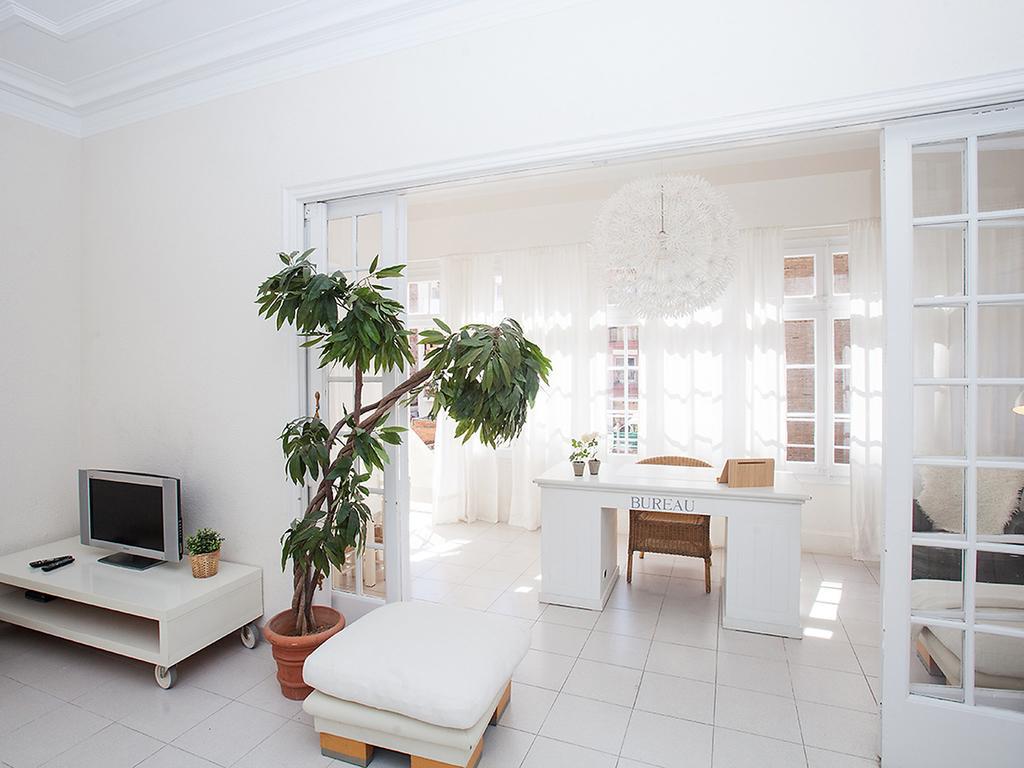 ברצלונה Apartment Sants-Les Corts Galileu By Interhome מראה חיצוני תמונה